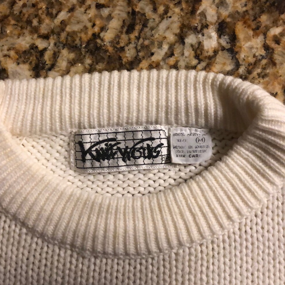 Sweater♥️ - Picture 5 of 5